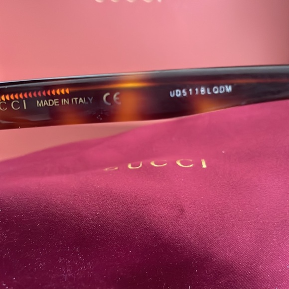GUCCI SUNGLASSES OVERSIZED - Picture 3 of 9